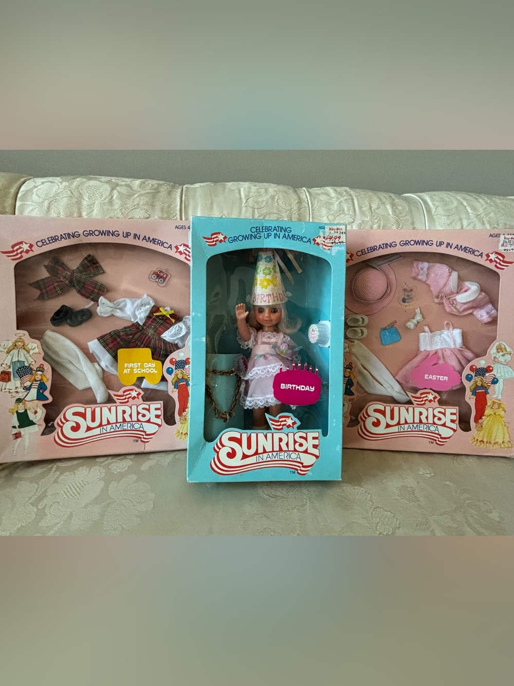 NOS Sunrise In America Birthday Doll Easter & School Clothing SET Vintage